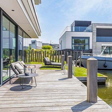 Lake House With Dock At Lake Veere, Zeeland Arnemuiden Exterior photo